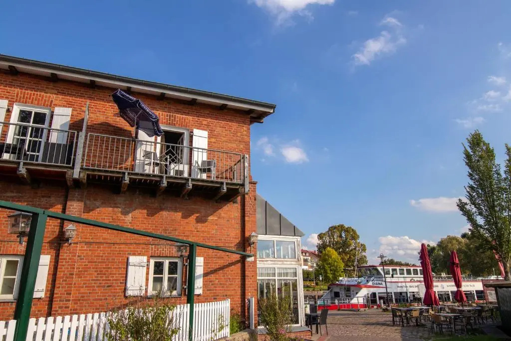 Modernes Appartement am See