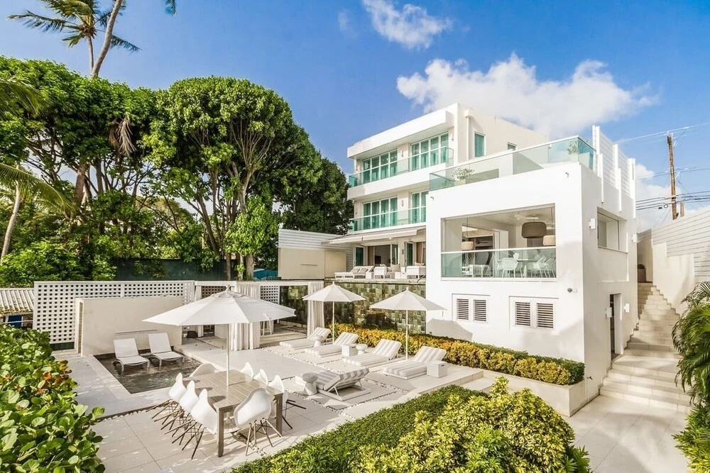 Footprints Estate 11 Bedroom Home by Blue Sky Luxury