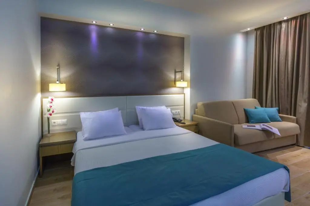 Economy room