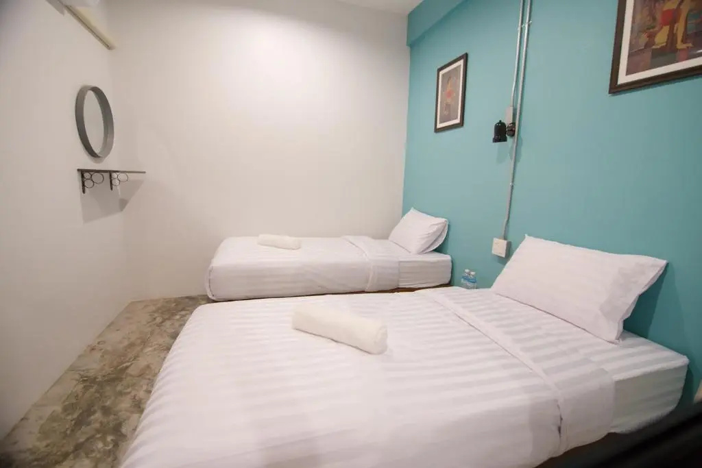Double room (twin beds)