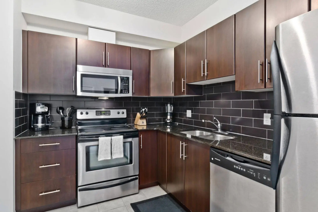 Fastlane Suites in Riverfront - фото 17