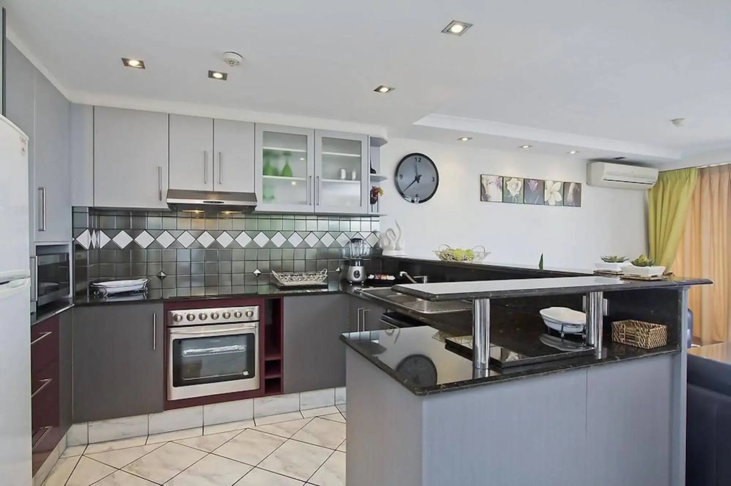 South Pacific Plaza - Général