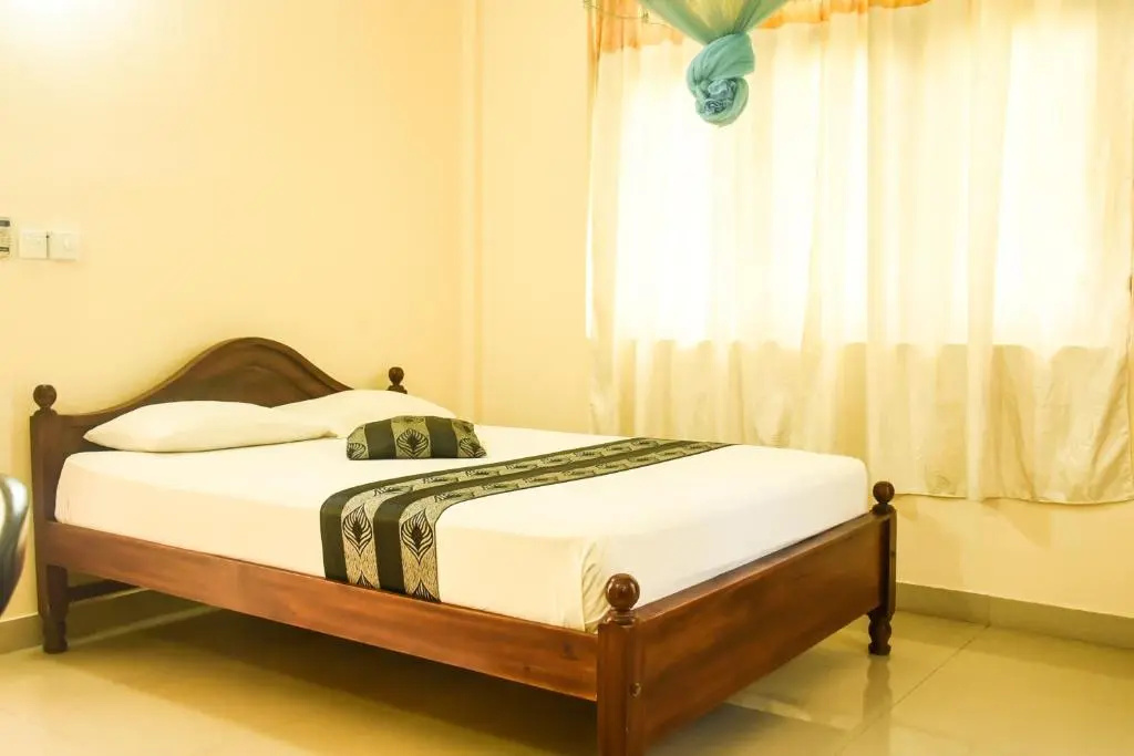 Araliya Blue Beach View Hotel - Chambres