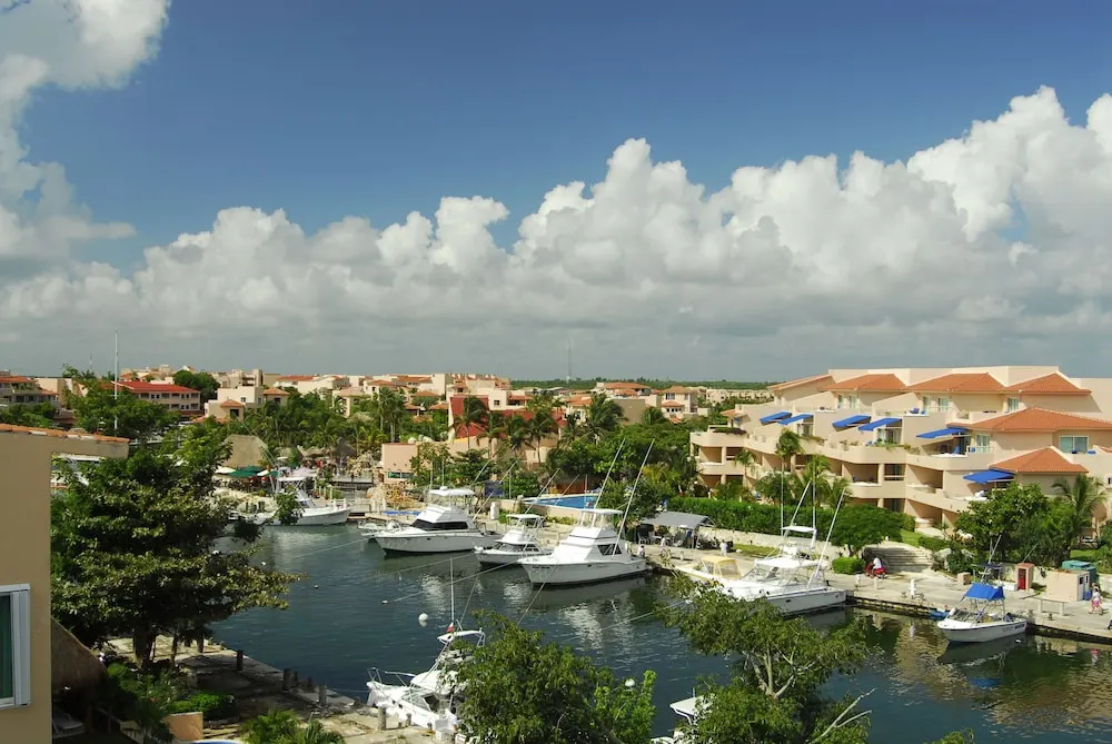 Beach & Waterfront