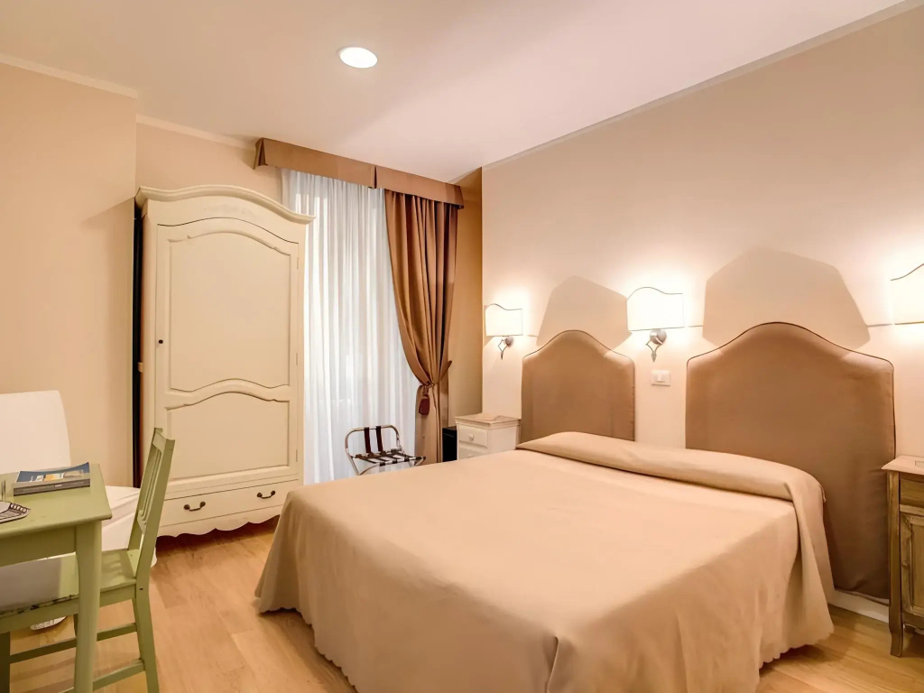 Hotel photo 30