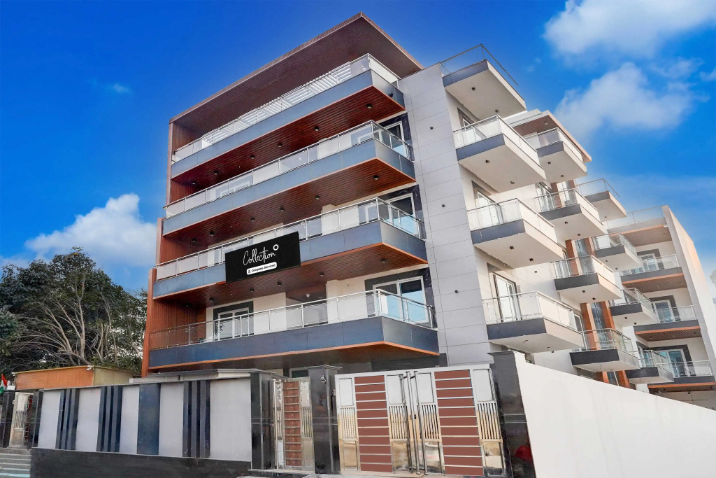 Townhouse Oak Noida Sector 83 Metro Station