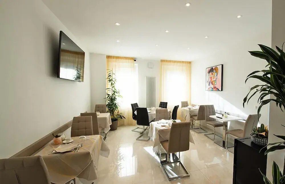 Hotel photo 10