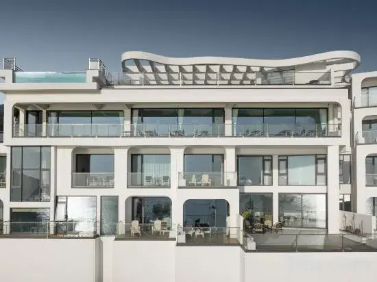 Sea Cliff Hotel