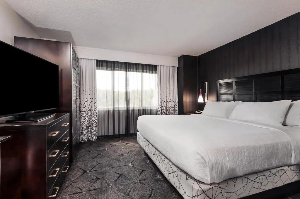 Embassy Suites by Hilton Raleigh Crabtree - Chambres