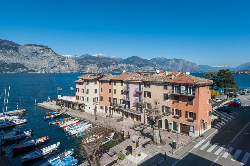Beach & Waterfront