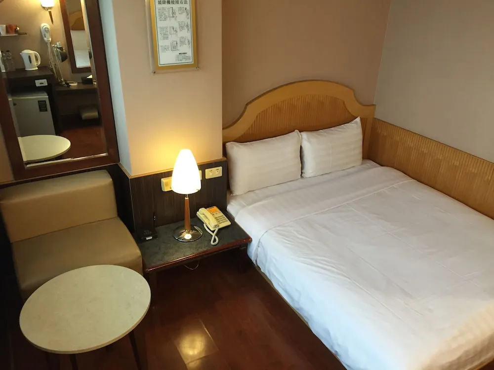 Goodness Hotel - Chambres