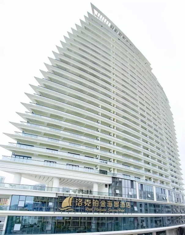 Rock Platinum Sea View Hotel