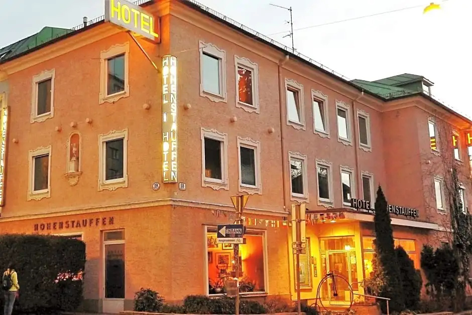 Hotel Hohenstauffen - Chambres
