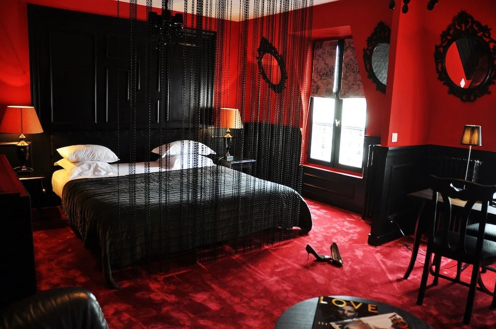 Одноместный люкс двуспальная кровать в Alba Opera Hotel