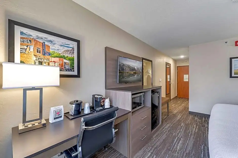 SureStay Plus Hotel by Best Western Price - Chambres