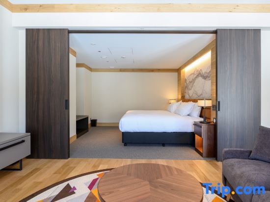 Yu Kiroro, Ski-In Ski-Out Luxury Residences