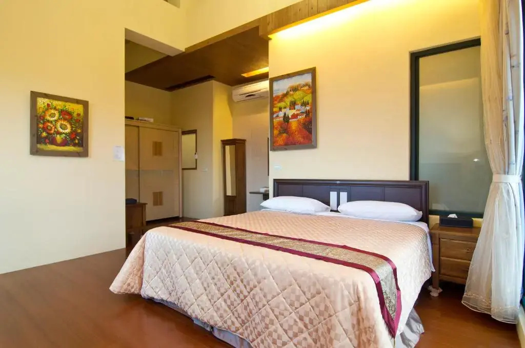 Standard Double room with balcony and with sea view (full double bed)