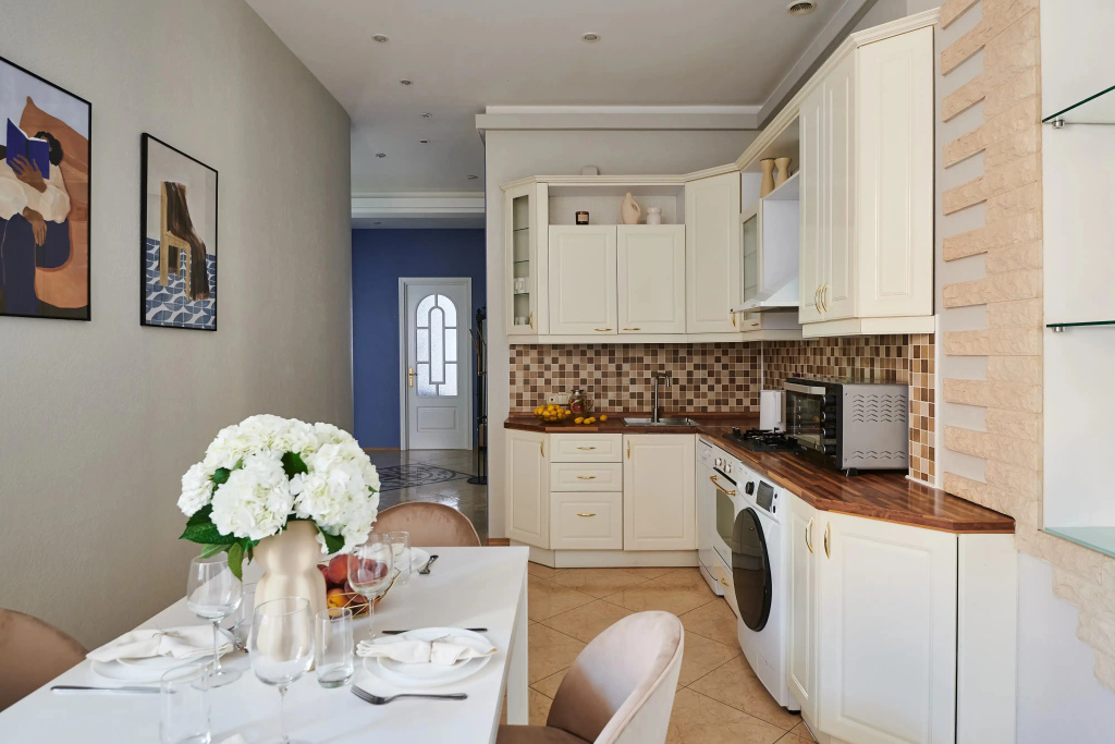 Квартира GM Apartments Стильные и просторные четырехкомнатные на Мясницкой — фото