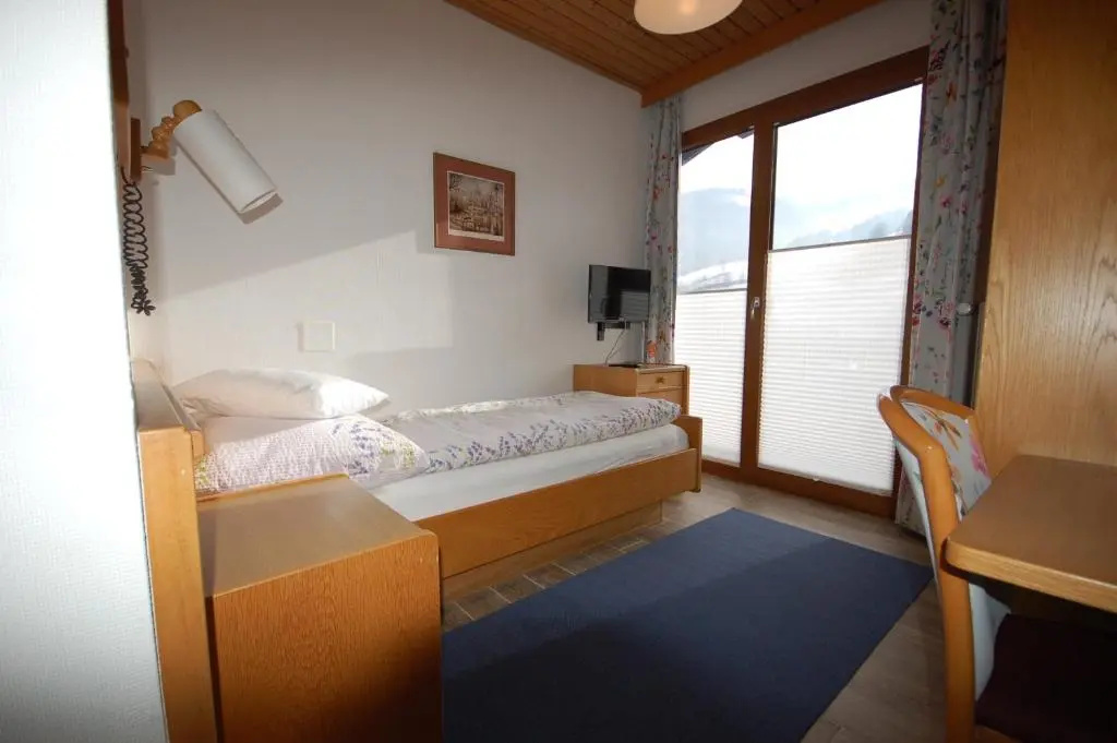 Standard Single room with balcony