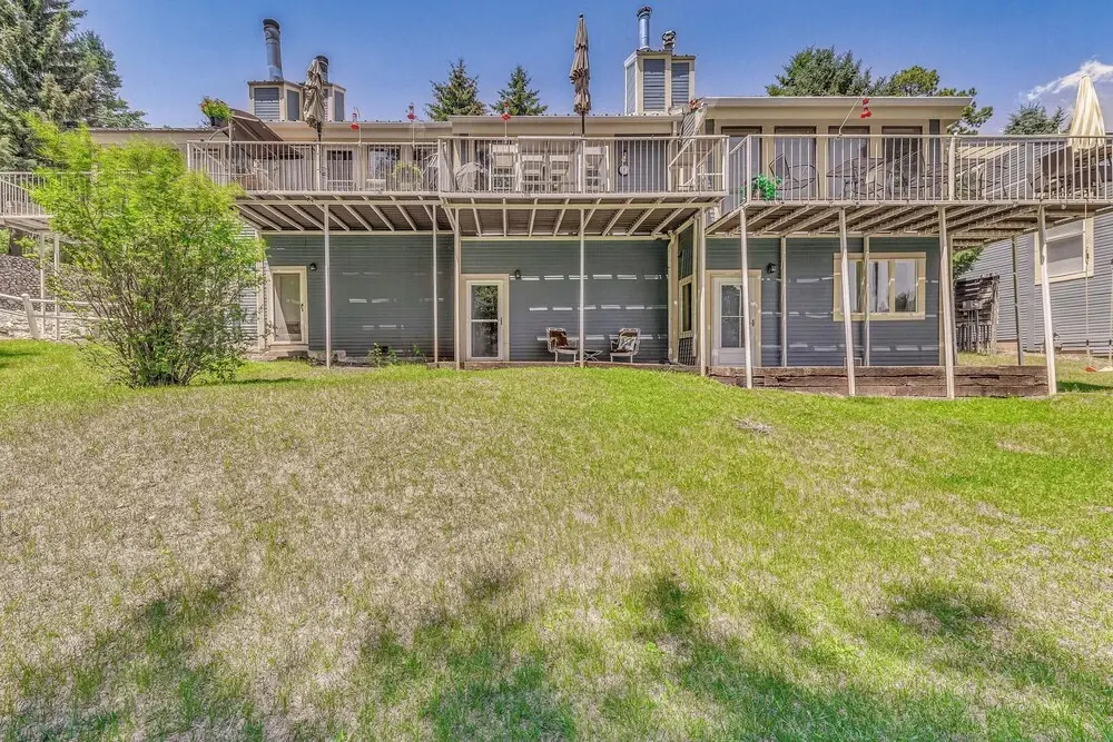 Cloudcroft Townhome on Golf Course w/ Deck!