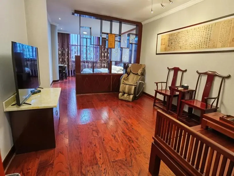 Superior Suite