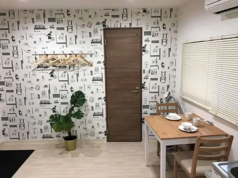 Comfort room