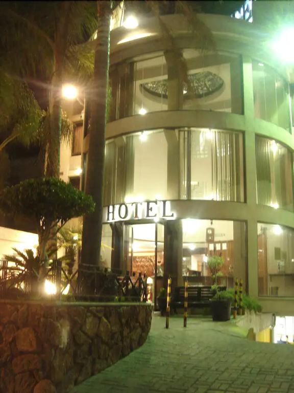 Hotel Real Azteca Zona Piel