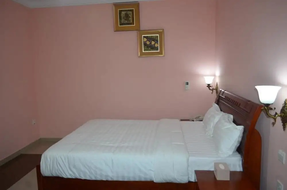 Double Suite with ocean view full double bed