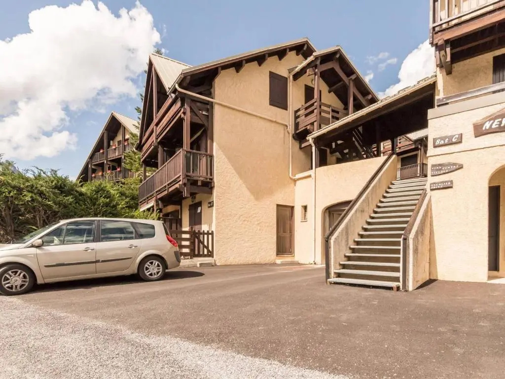 Appartement Le Monêtier-les-Bains, 1 pièce, 4 personnes - FR-1-330F-134