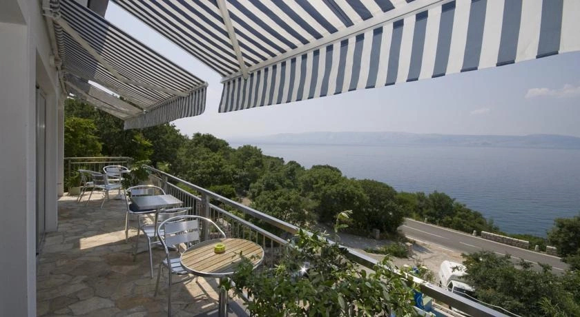 Loft-Beach-Apartments Ratko