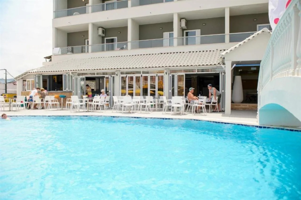 Hotel photo 8