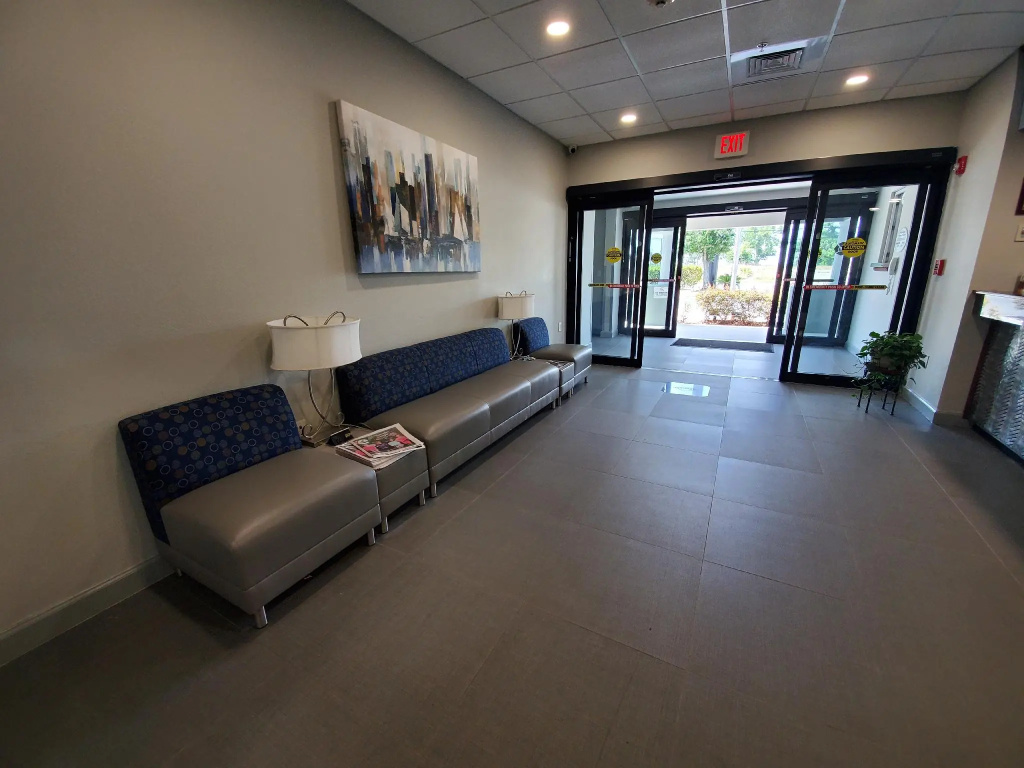 Lobby & Reception