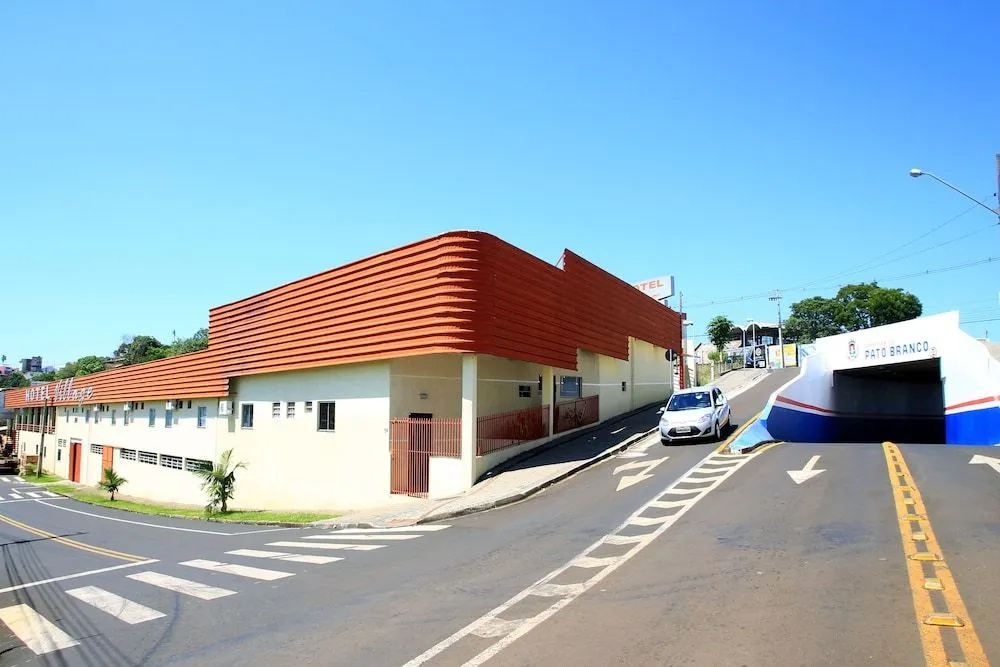Hotel Village