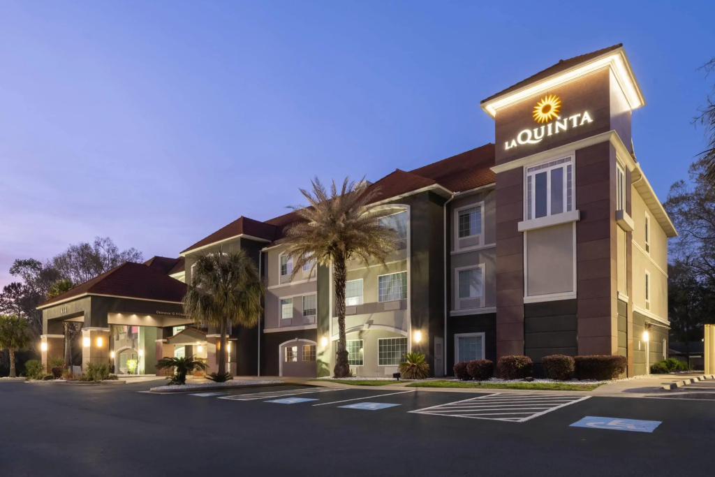 La Quinta Inn & Suites by Wyndham Savannah Airport - Pooler