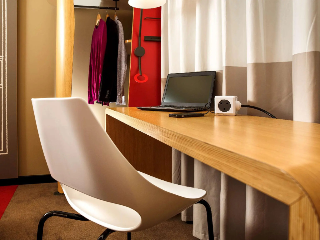 ibis Swansea - Chambres