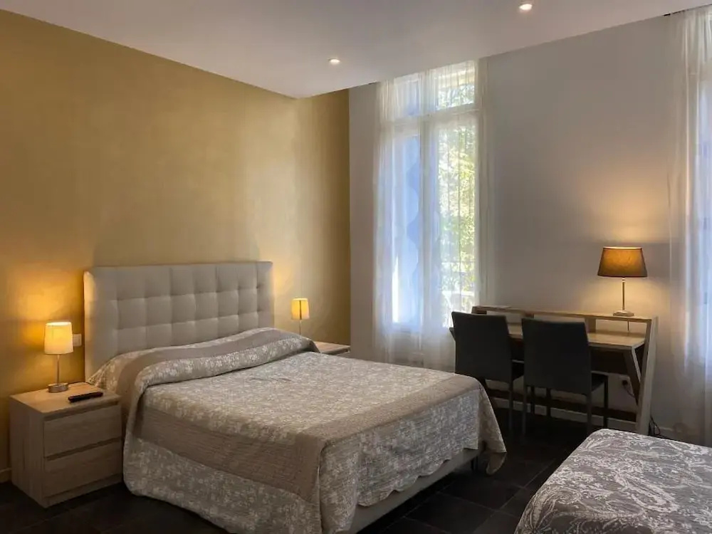 Classic Quadruple room