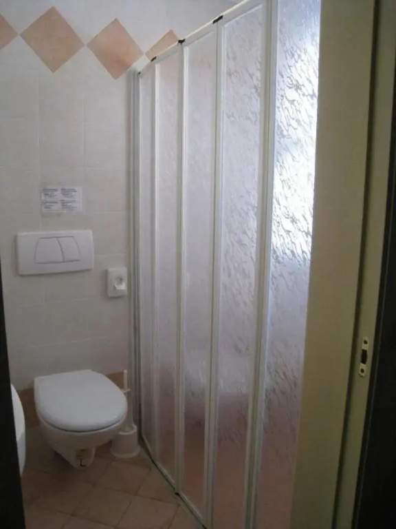 Standard Double room with balcony (full double bed)