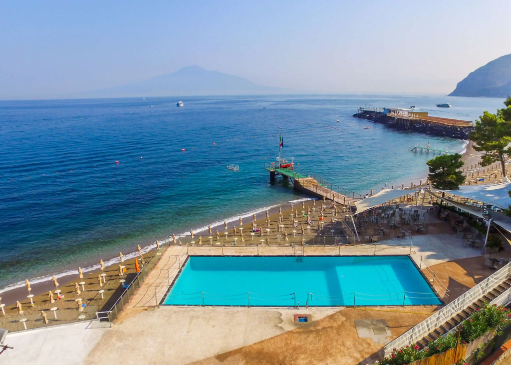 Beach & Waterfront