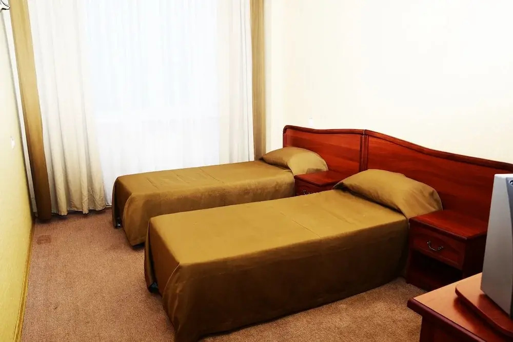 Двухместный номер Classic 2 отдельные кровати в Агрос