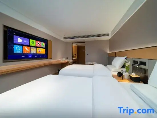 Superior Quadruple room