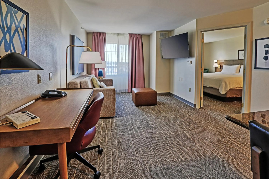 Staybridge Suites Albuquerque - Airport by IHG - фото 35