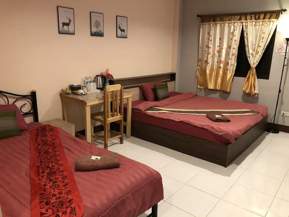 1 Bedroom Standard Double room (twin beds)