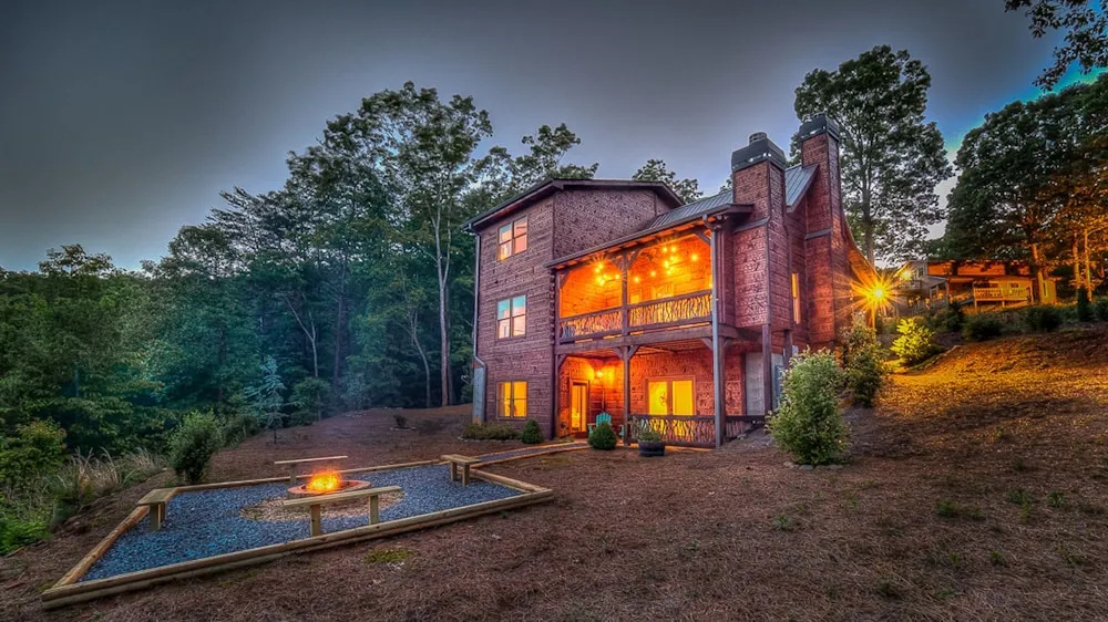 Wolfs Den by Escape to Blue Ridge