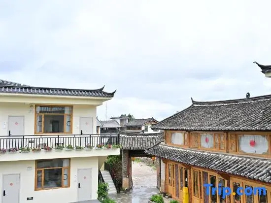 Xiaoshan Yue Homestay (Baisha Ancient Town)