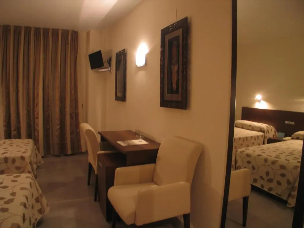 Hotel San Cristobal - Chambres