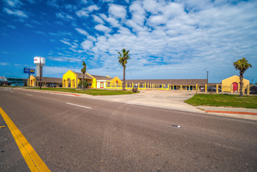 Aransas Bay Inn & Suites Corpus Christi by OYO