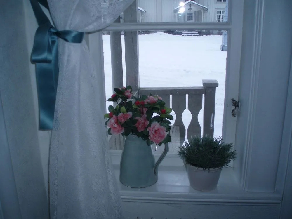 Balcony & Terrace