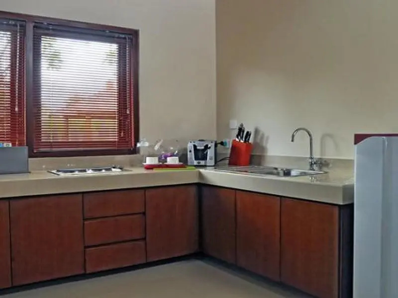 Taman Ayu Townhouse - Chambres