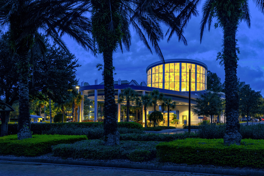 Holiday Inn Resort Orlando Suites - Waterpark by IHG