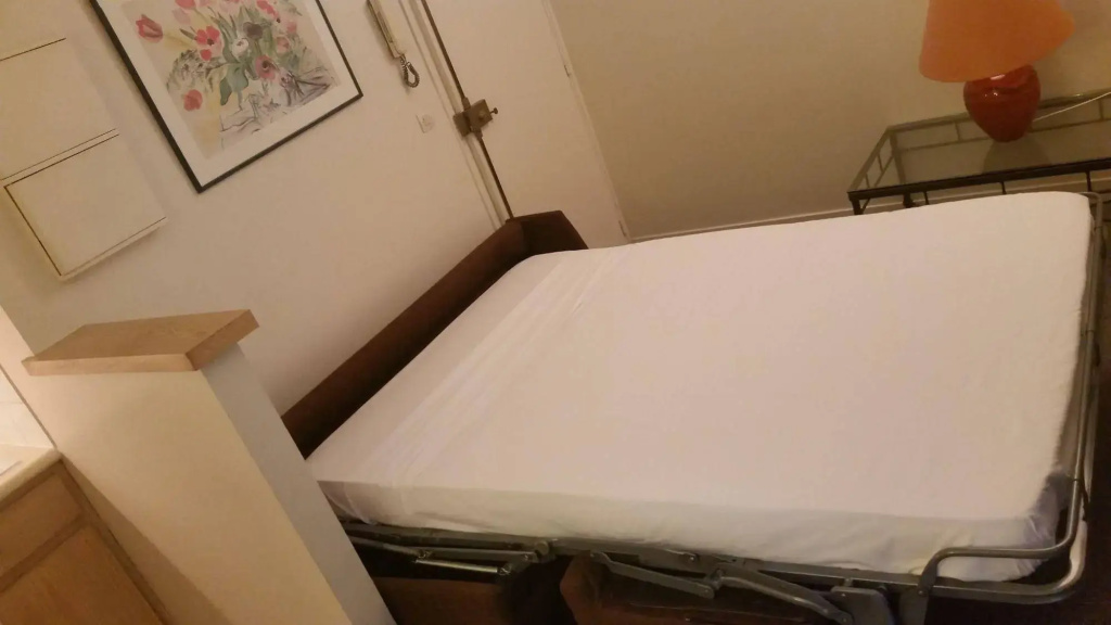 image url